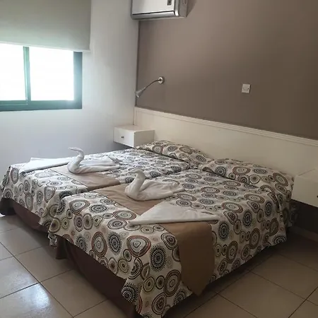 Apartman Holiday At Erofilis